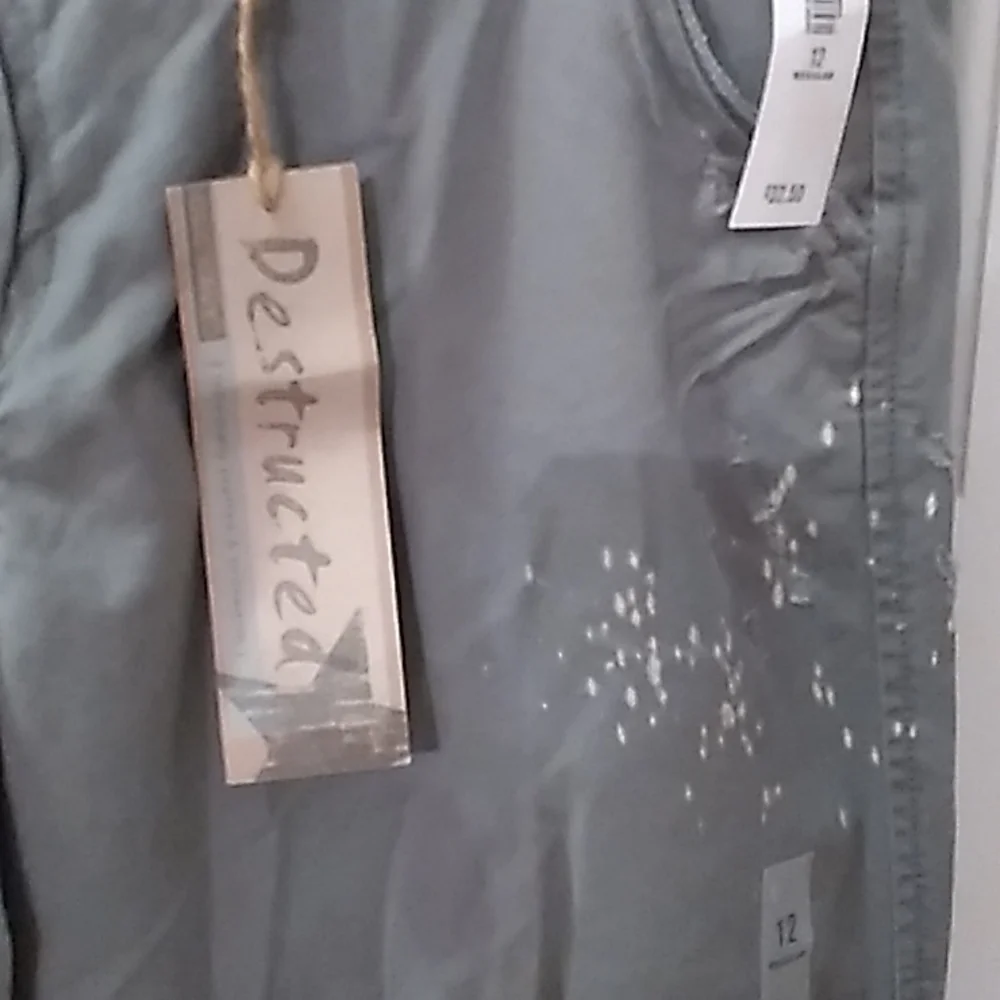 Old Navy Destructed 12 green destressed new with tags